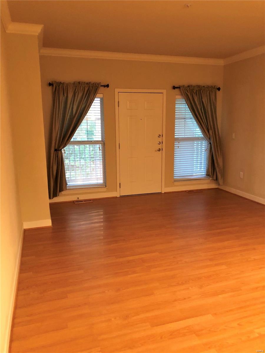 Mcknight Crossing At Tilles Park - Residential Lease