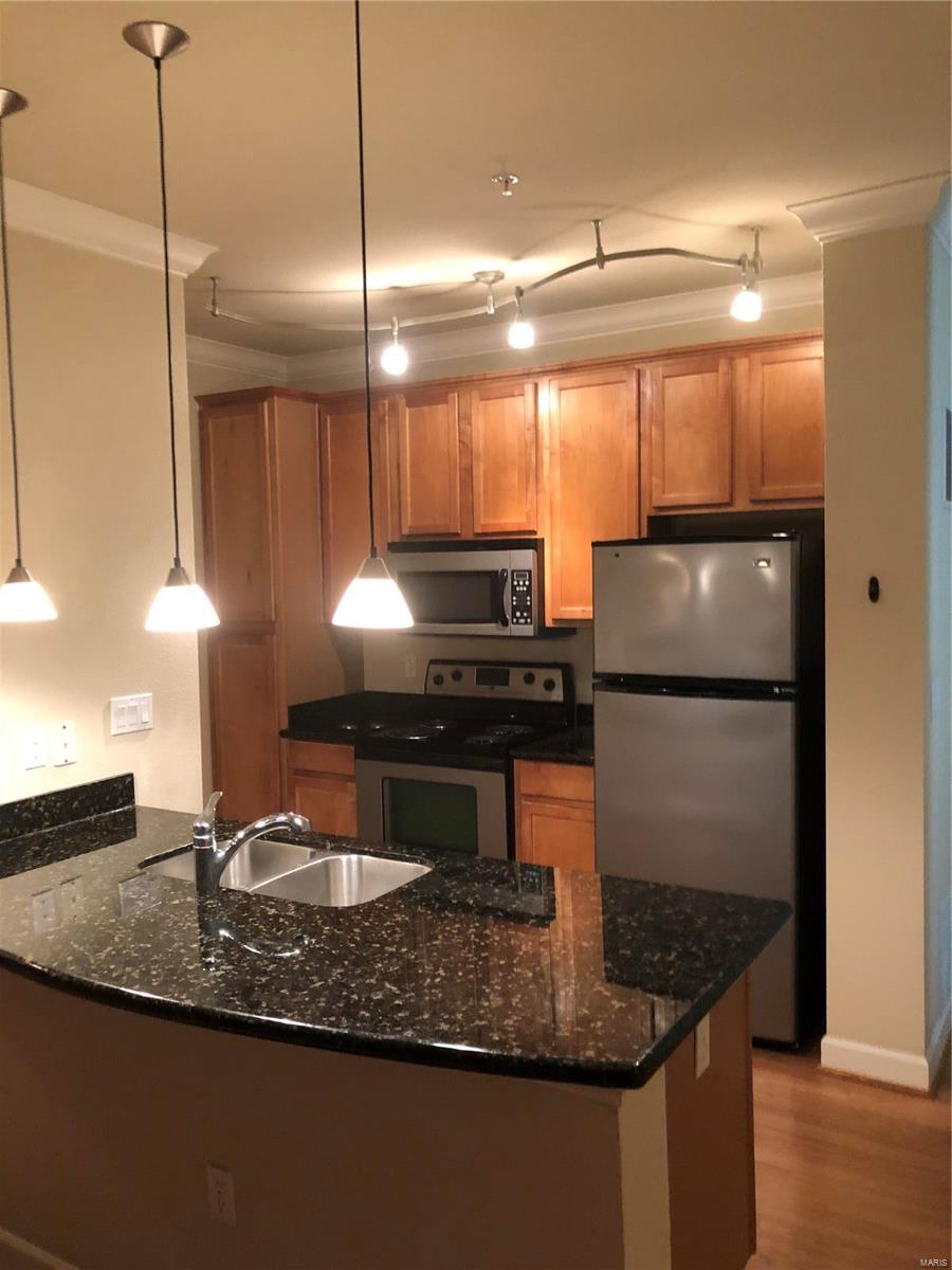 Mcknight Crossing At Tilles Park - Residential Lease