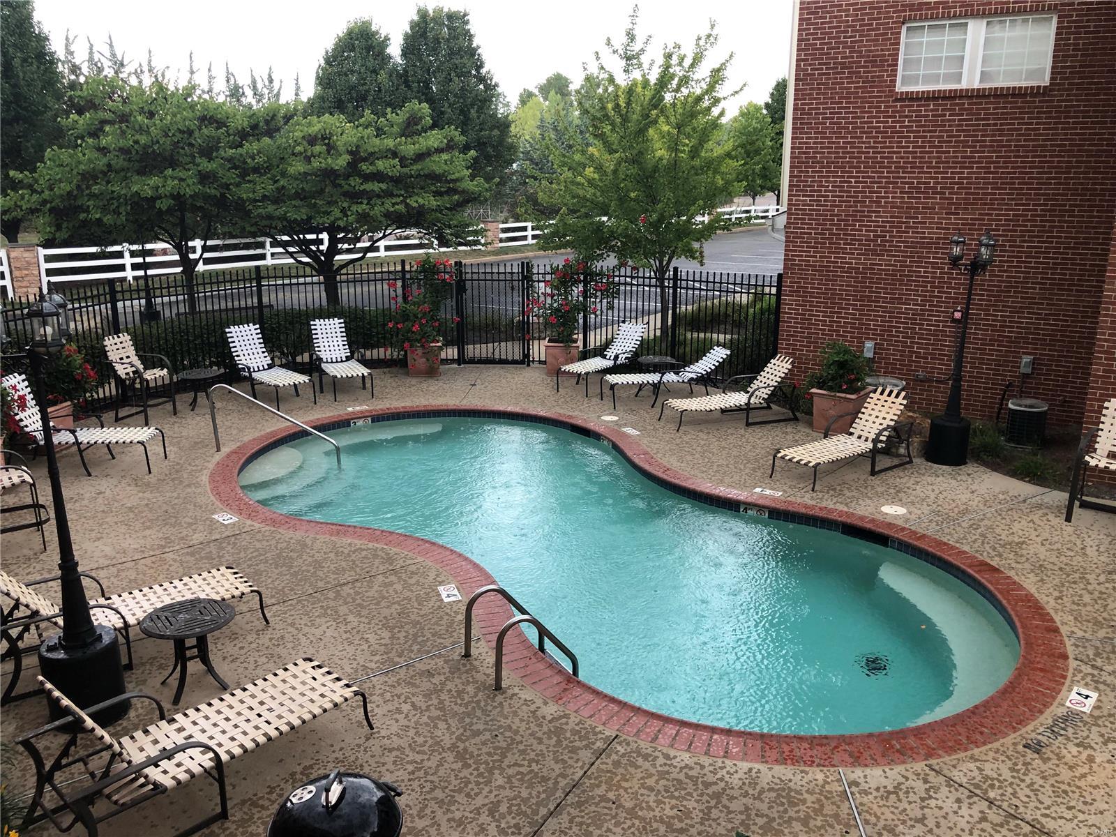 Mcknight Crossing At Tilles Park - Residential Lease