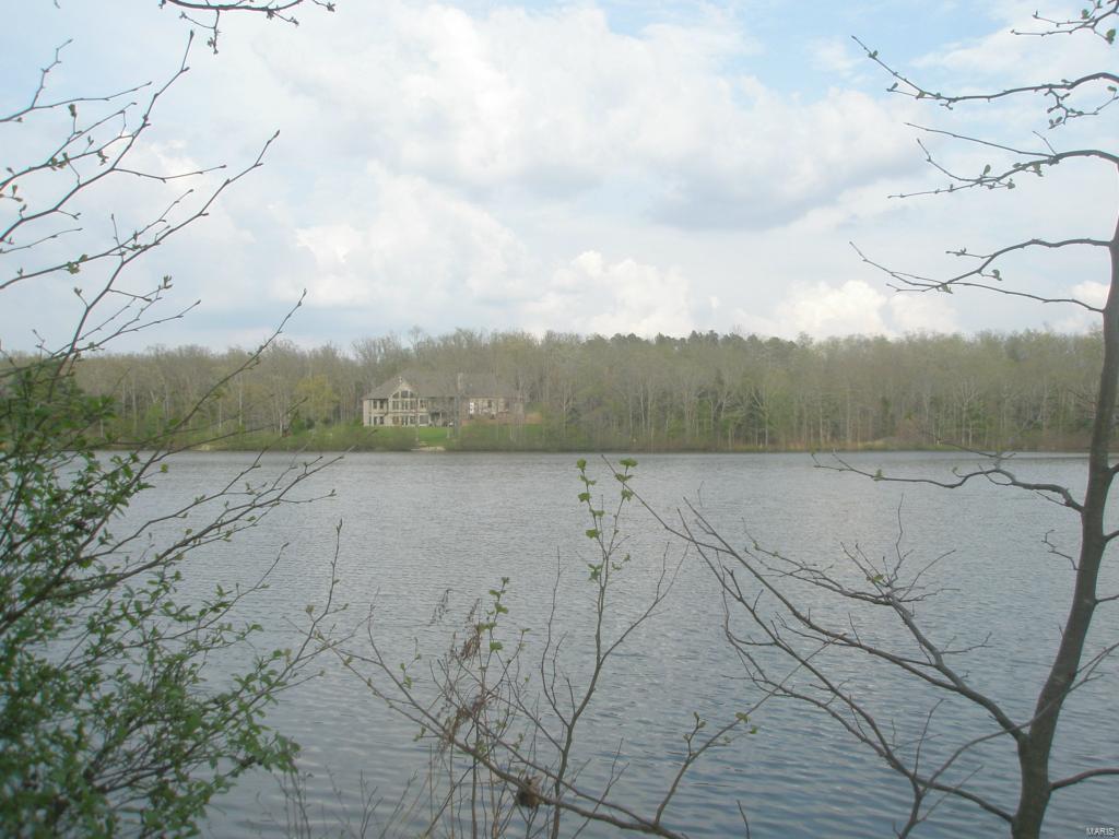 Buzzard Rock Lake - Land