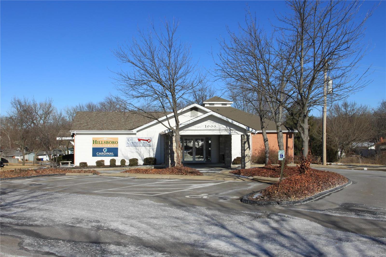 Professional, clean and beautifully furnished office space for lease. Single offices ranging from 75-170 sq ft with starting prices at $199/month. (Prices are based on the length of lease signed. Shortest term lease will be 6 months). Triple net charges are .34 per sq ft.

Amenities include: keyless24 hour access to the building, well lit, ample parking, welcoming reception area, conference room, communal kitchen, cleaning service provided, wi-fi, access to computer, safe and convenient location next to police sub-station, and a mail drop box for your clients.

Schedule your showing of these beautiful, furnished offices today!! Location: Corner Location, High Traffic