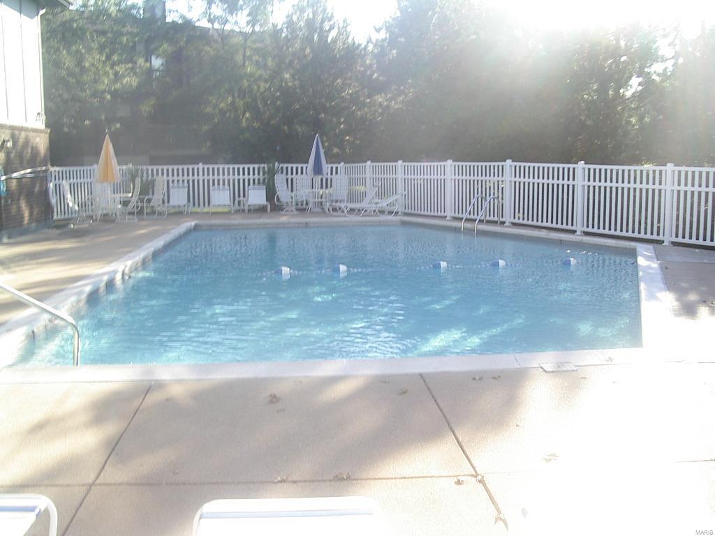 Royal Pines 1 Condo Fourth - Residential