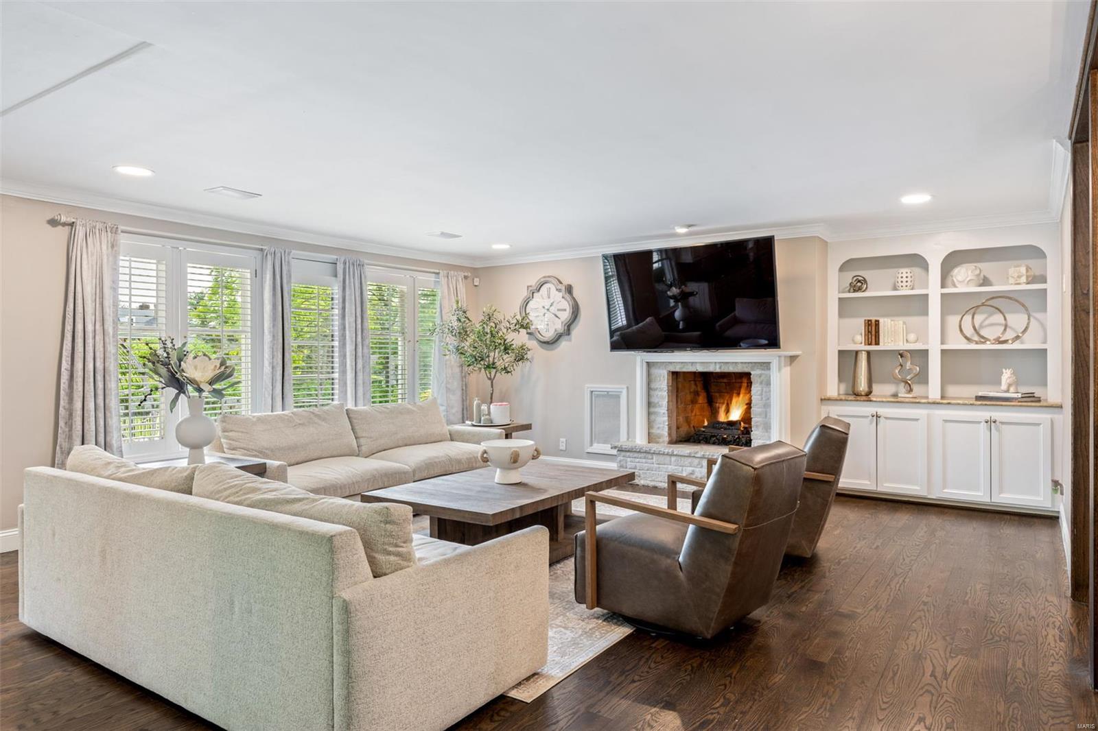 Outer Ladue Drive - Residential