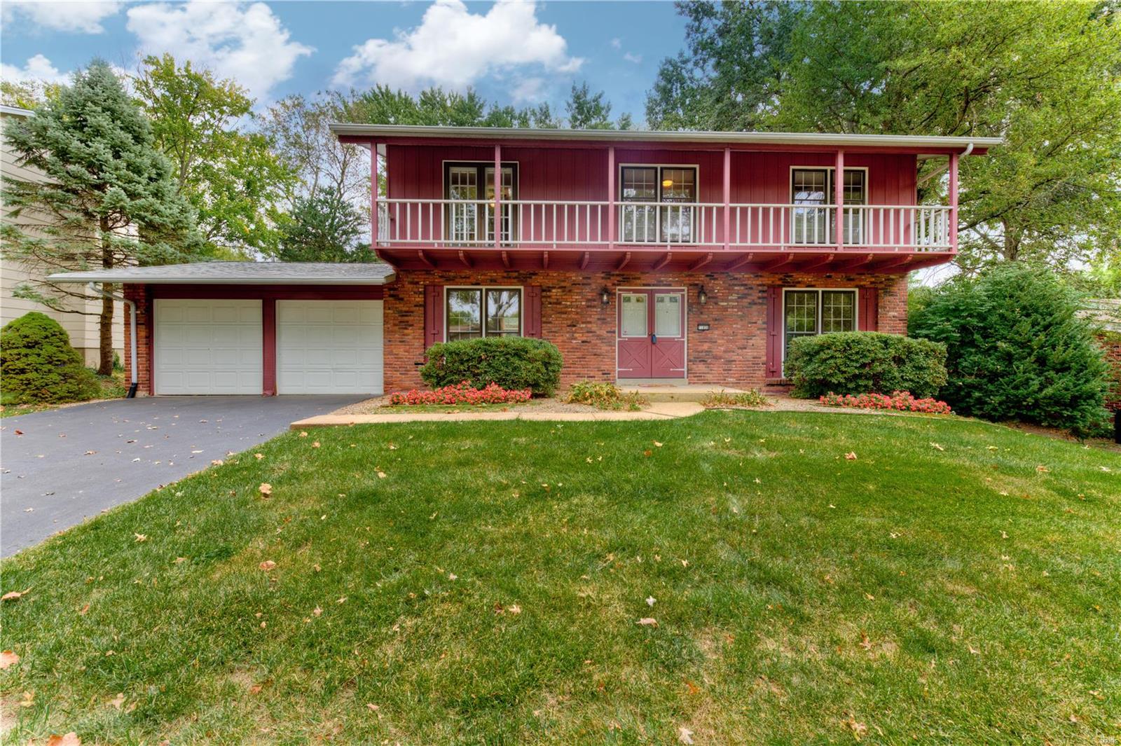 This is the one you have been waiting for!  Over 1,900 Sq ft on the main levels.  There are 4 bedrooms including a huge master ENSUITE with gleaming hardwood floors, full bathroom, and massive walk-in closet.  The other bedrooms also feature hardwood floors and one even has it's own access to the main hall bath.  You'll just love the large family room with a gas fireplace surrounded by built-in bookshelves leading to the gorgeous screened-in porch where you'll probably find yourself spending all of your time. Great kitchen with lots of cabinets and counter space, and a lovely garden window.  Newer roof, furnace, air conditioner, and hot water heater. This home has been lovingly maintained and it shows! The location just can't be beat, close to The Brookdale Swim and Tennis Club, amazing shops, restaurants, hospitals, and highways.  And all this in the Award Winning Parkway School District. WELCOME HOME!