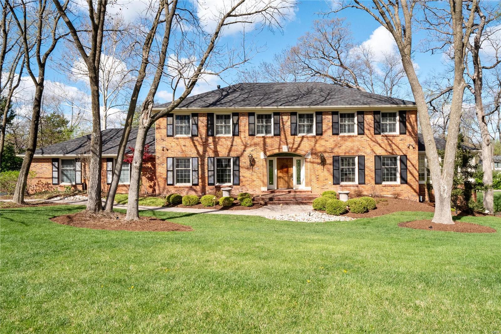 Ladue Downs - Residential