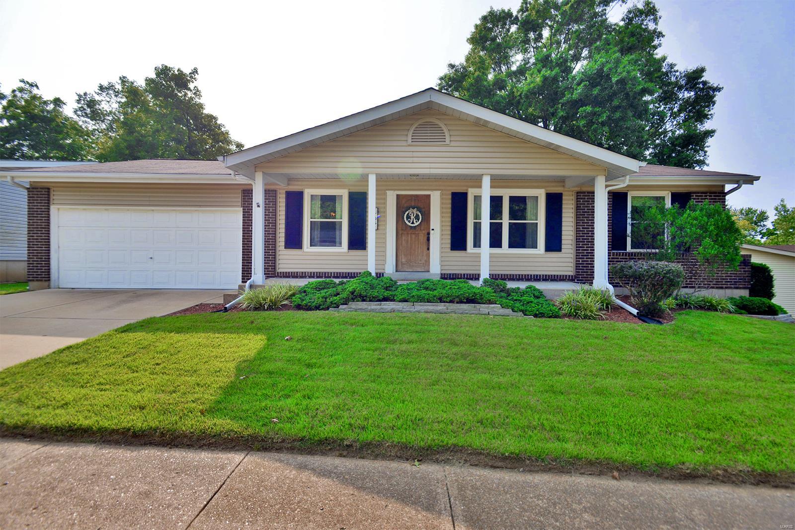 Welcome to this lovely Ballwin ranch boasting over 1,500sqft on the main level and at least another 1,000sqft of finished space in the lower level! This home is conveniently located off of Hanna Rd. and in one of the top-rated zip codes in the country as well as the high-ranking Parkway South School District! Inside you will find 3 spacious bedrooms, 3 full baths, a family room, dining room, hearth room, finished lower level and so much more! The walkout lower level is mostly finished with ample storage space. The large and fairly level backyard can accommodate most outdoor activities and is well manicured for your enjoyment! This one won't last past Sunday night so get your offers in early!