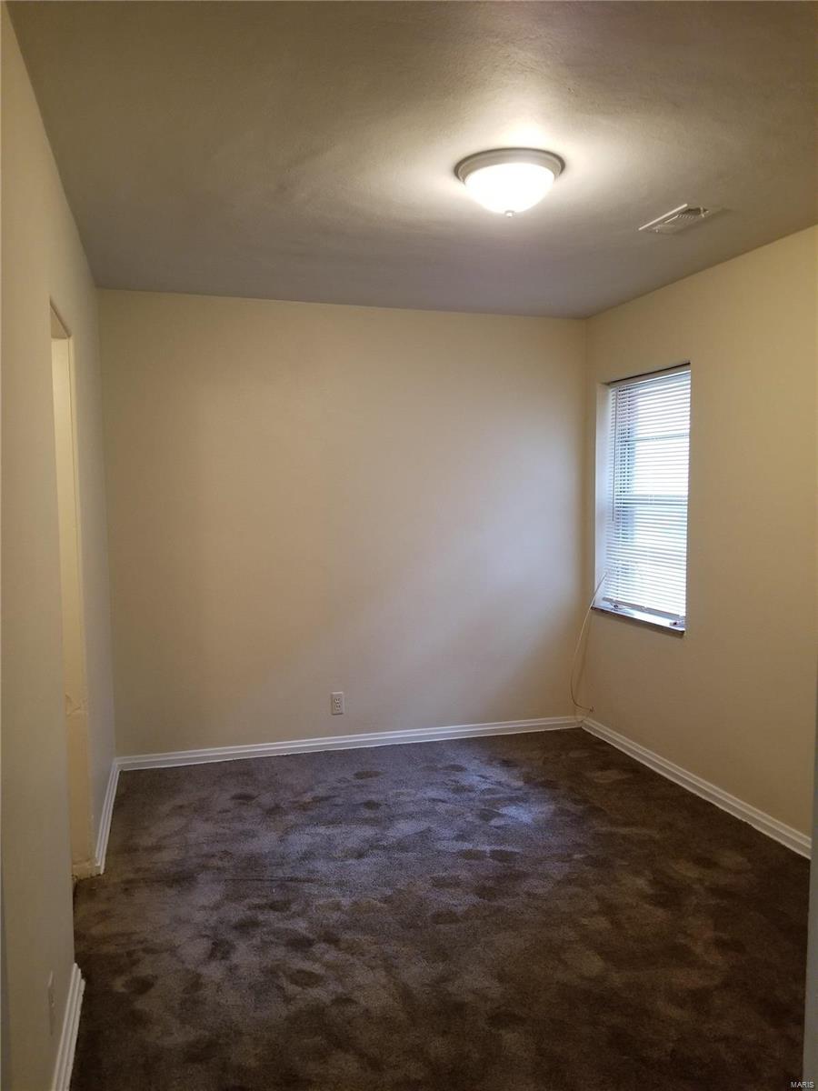 St Louis Hills - Residential Lease
