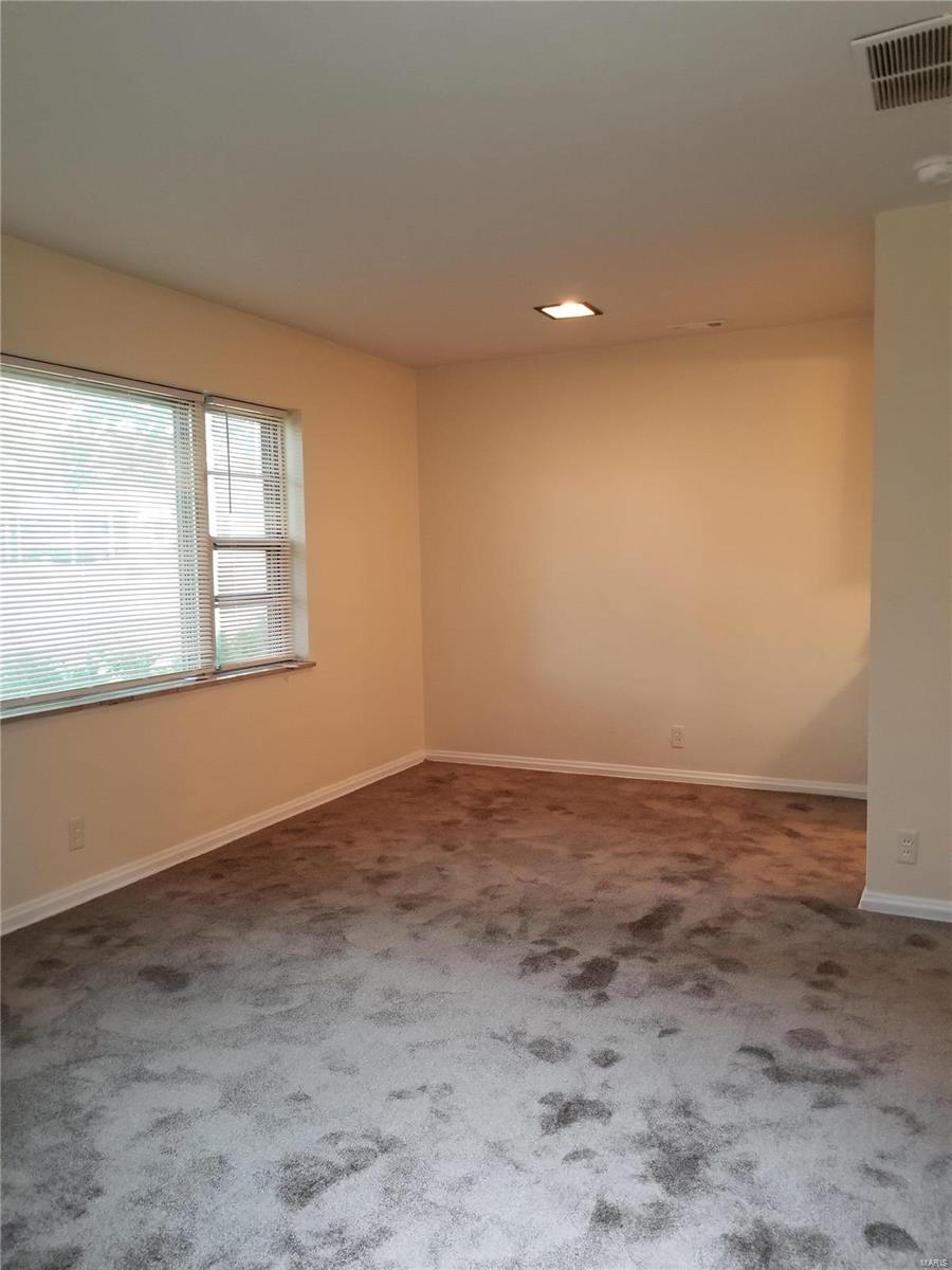 St Louis Hills - Residential Lease