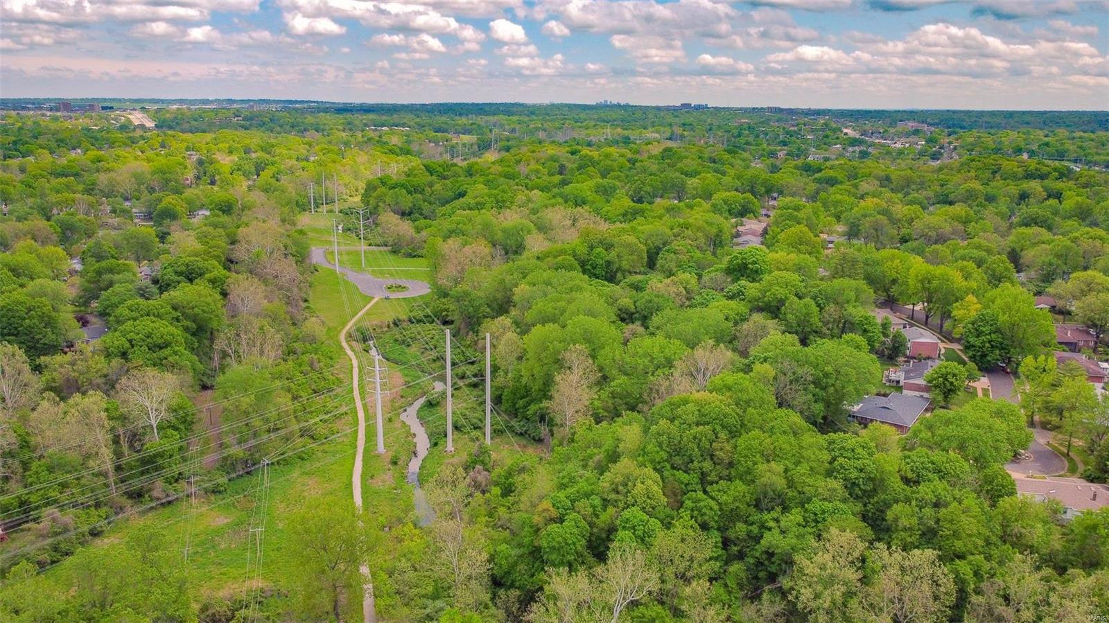 Creve Coeur Station Condo 02 - Residential