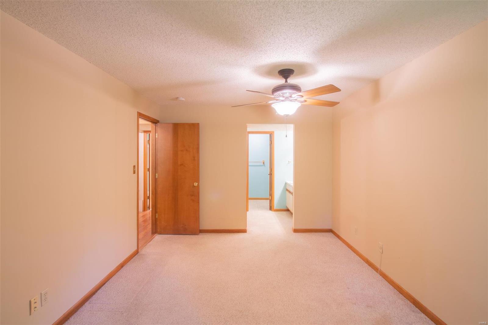 Creve Coeur Station Condo 02 - Residential