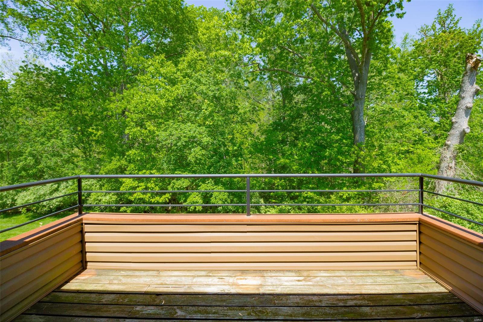 Creve Coeur Station Condo 02 - Residential