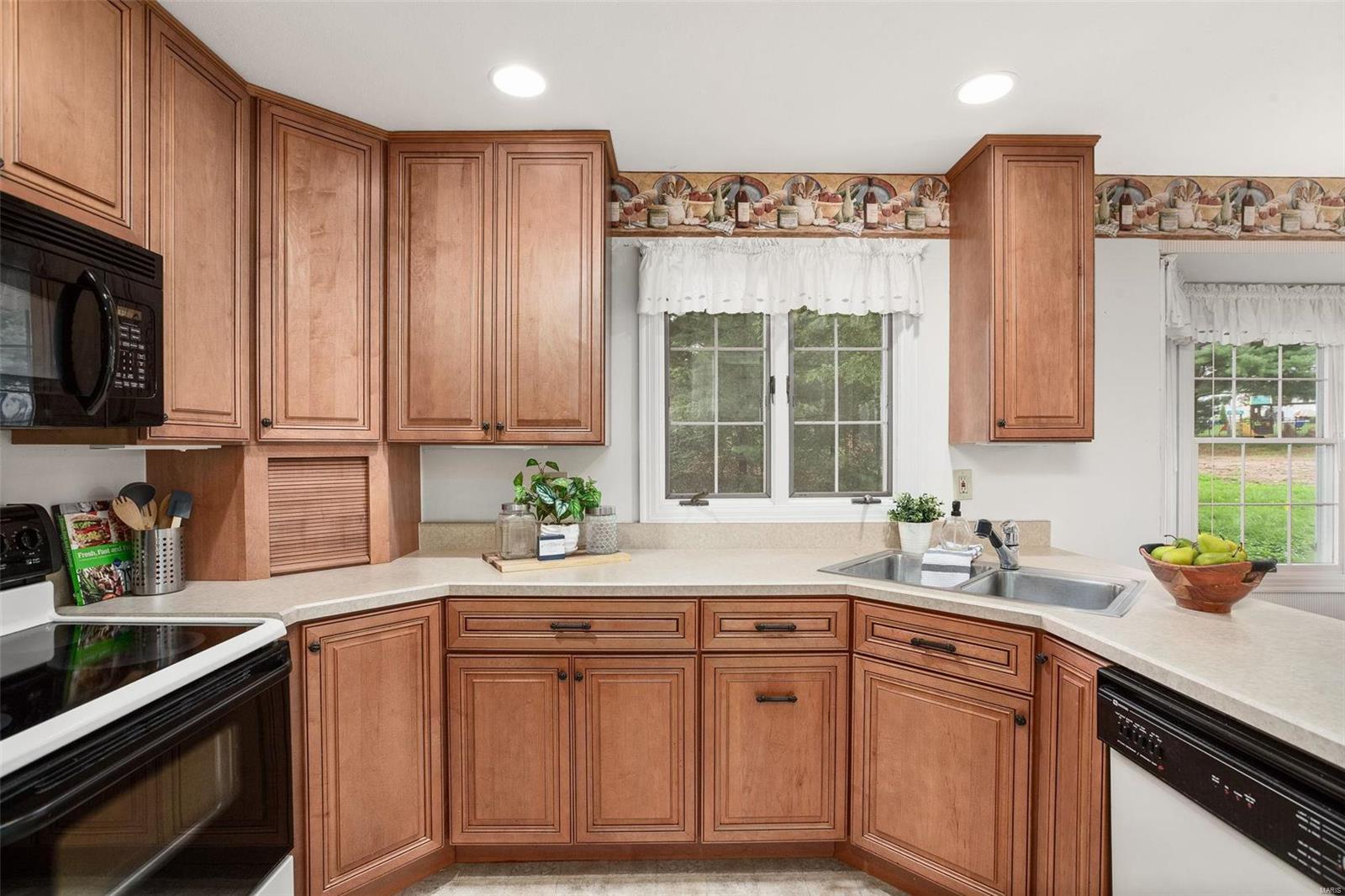 Hill-Lee Amd - Residential