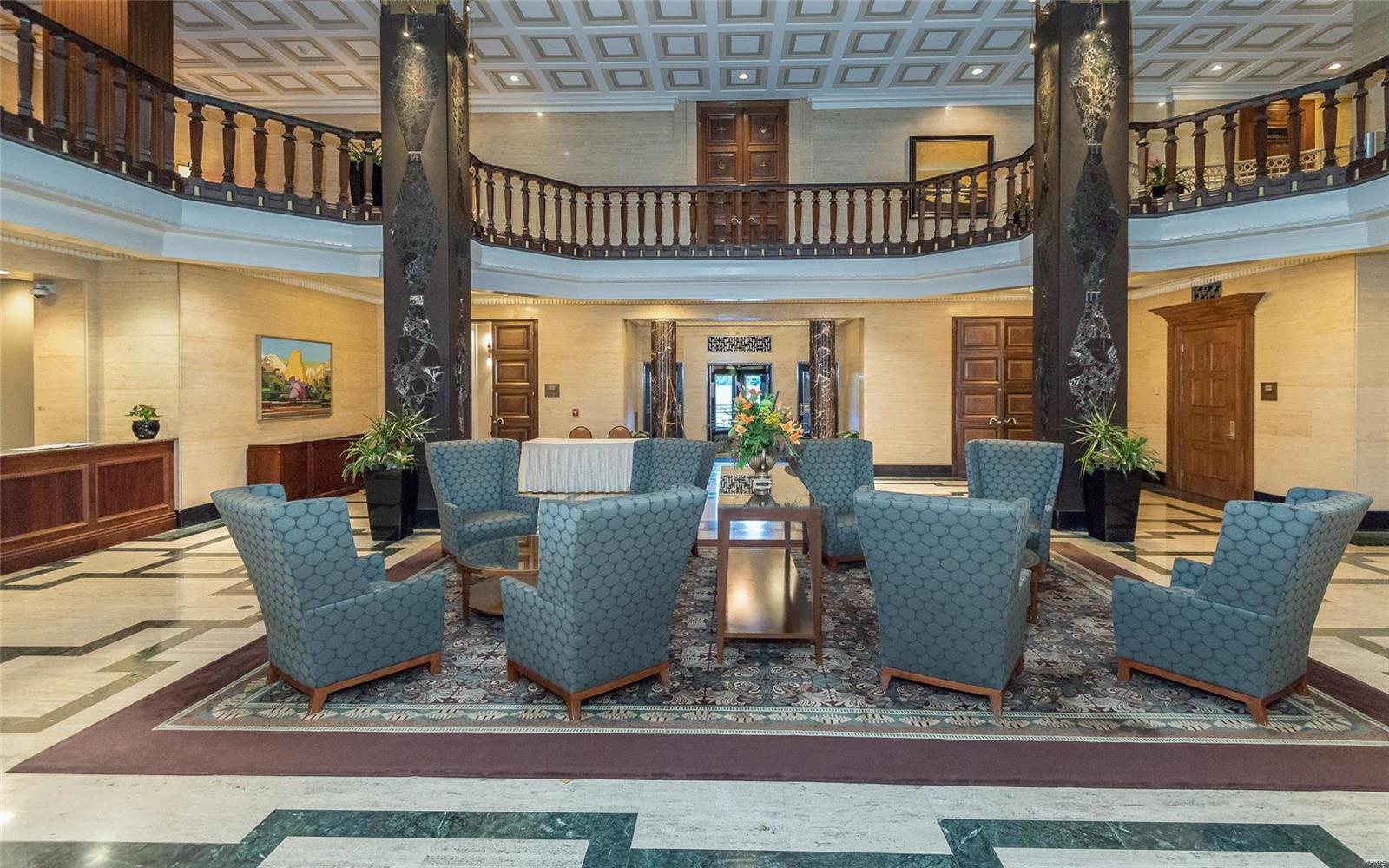 Park Plaza Residential Condo - Residential