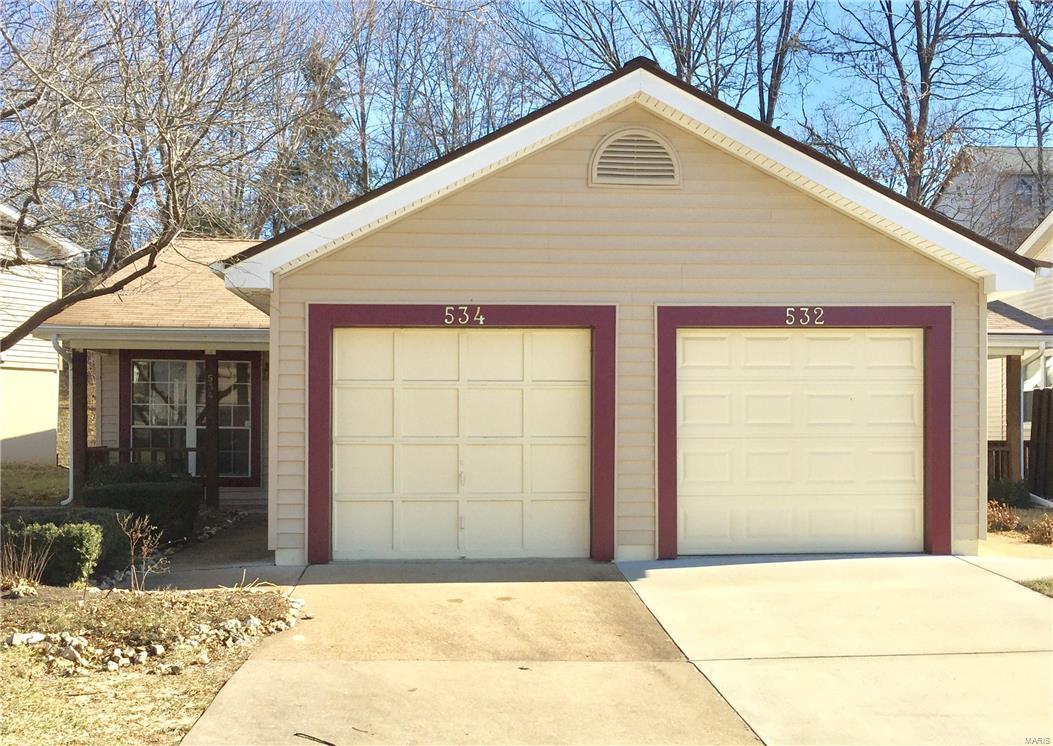 Great OPEN Floor Plan in this Wonderful 2 Bedroom Villa in Ballwin! Everything on one level including Main Floor Master and Main Floor Laundry. NEW FLOORING and Freshly Painted Interior throughout. Enter into Large Living Room OPEN to Dining Room. Kitchen with NEW Stainless appliances. NEW Vanity top and faucet in Bath. Main Floor Master walks out to nice patio with Privacy Fence. Attached Garage. Great Location! Close to everything West County has to offer! Convenient to Hwy 141, 270, Great shopping and Restaurants. Parkway Schools! HURRY!