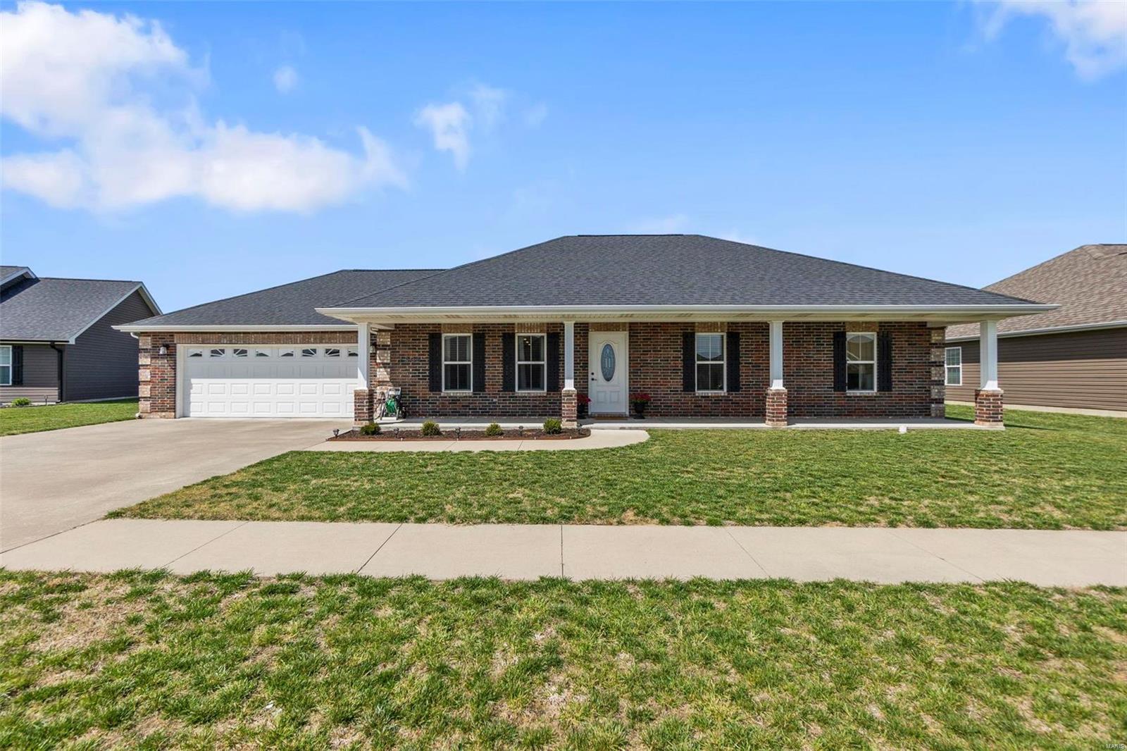 Like new ranch in a quiet neighborhood on a cul-de-sac st close to Wing Elementary School. All one level living with open floor plan. Kitchen features center island and stainless steel appliances. Master ensuite bath with double sinks, separate bath and shower, and walk-in closet. Oversized garage with electric car charging outlet, front porch and back patio with pergola and wood privacy fence.