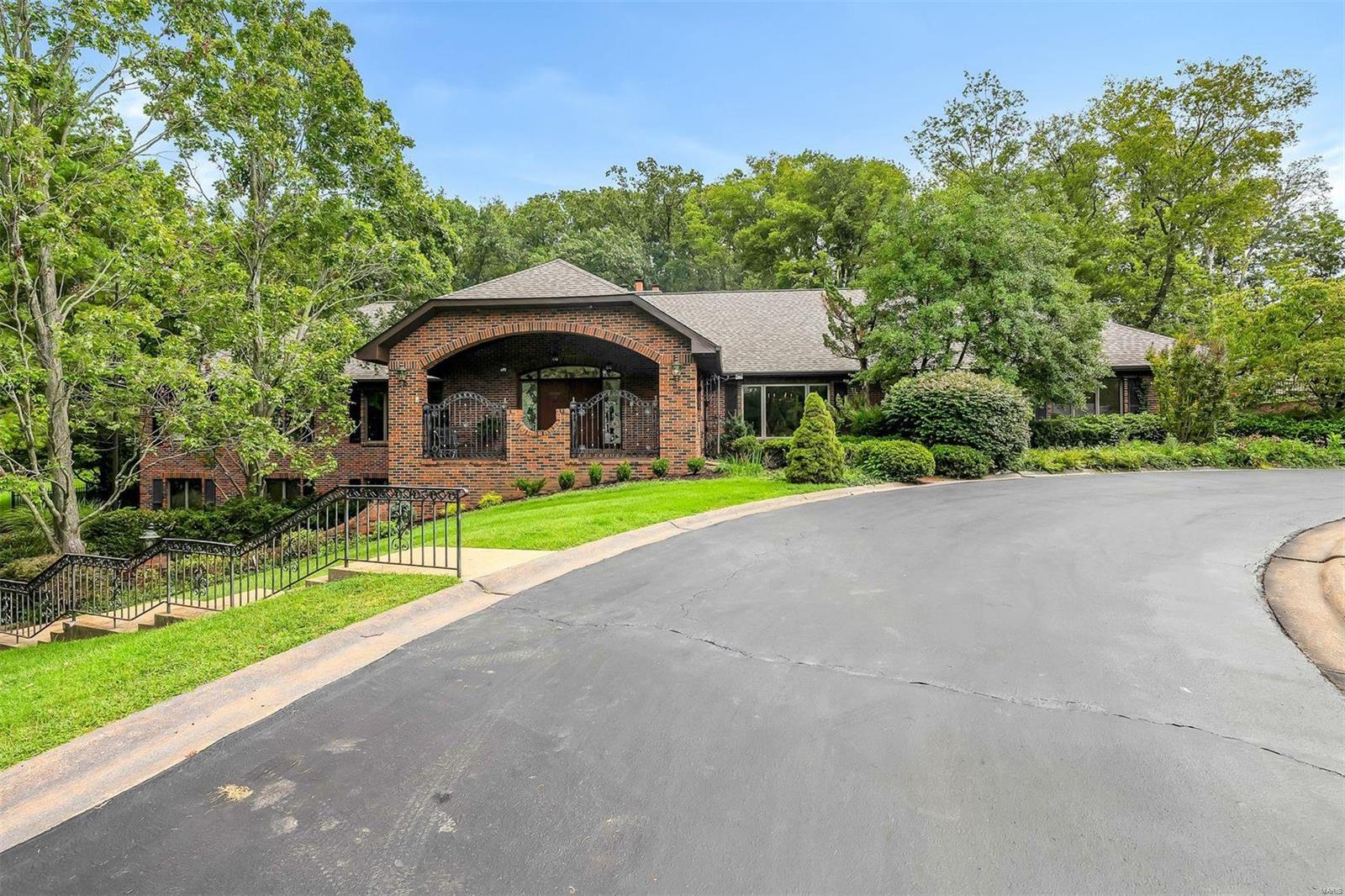 Meadowbrook Country Club Estates - Residential
