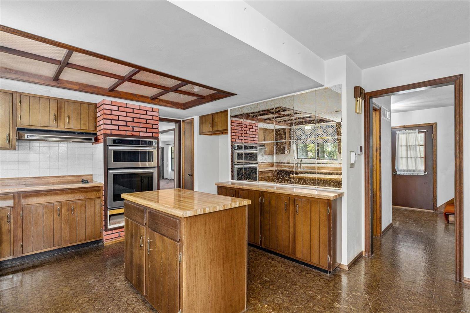 Clayton Oaks 5 - Residential