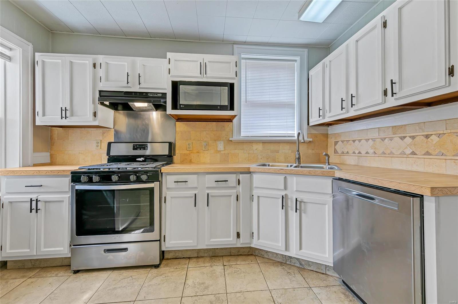 Wayne Place Add - Residential