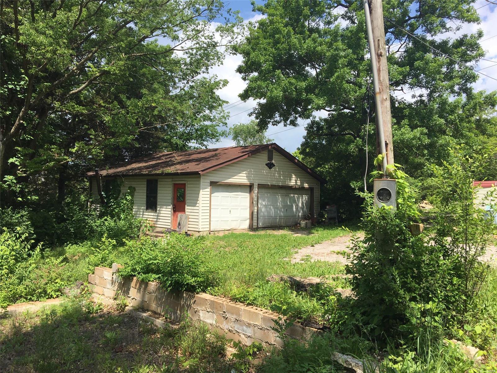 Almost 2 Acres in Northwest School District. 30X30 Garage. Property had a manufactured home that burned. All the set-ups are still there. Buyers to satisfy themselves as to septic & well. Both were in use when home burned. this location is just off Highway 30. Very convenient to go to House Springs or Cedar Hill! Call for more information or to make an appointment.
NOTE: This sale includes 2 Lots (sellers receive two tax bills). Tax paid amount ($385) reflects both lots. Additional Rooms: Other