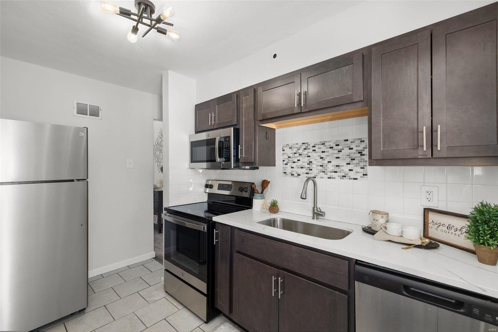 Meadow Brook Downs Resub 3 - Residential