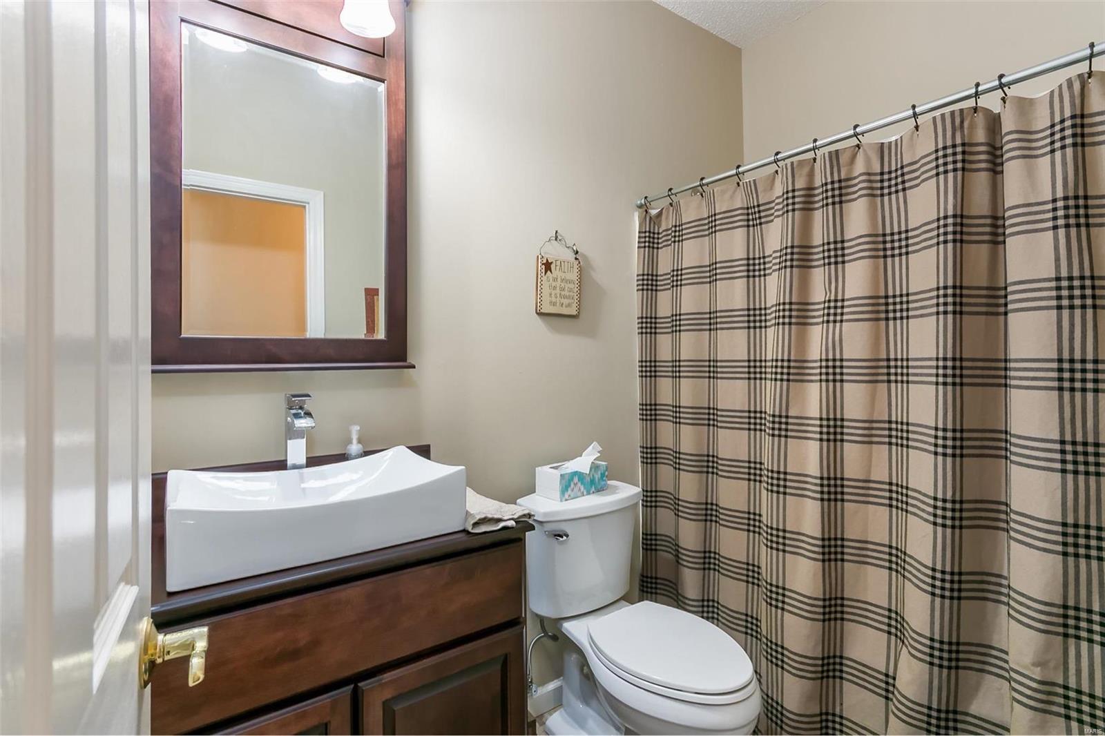 Est At Highgrove - Residential