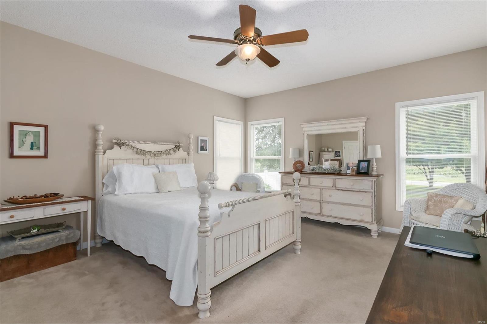 Est At Highgrove - Residential