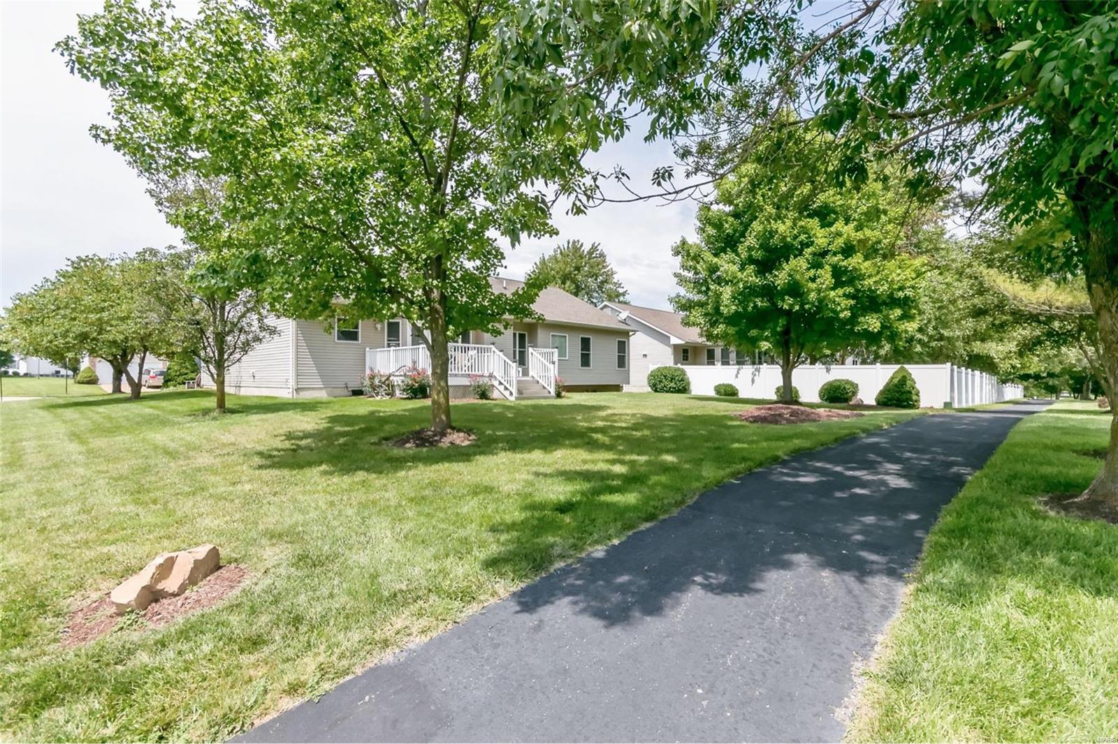 Est At Highgrove - Residential