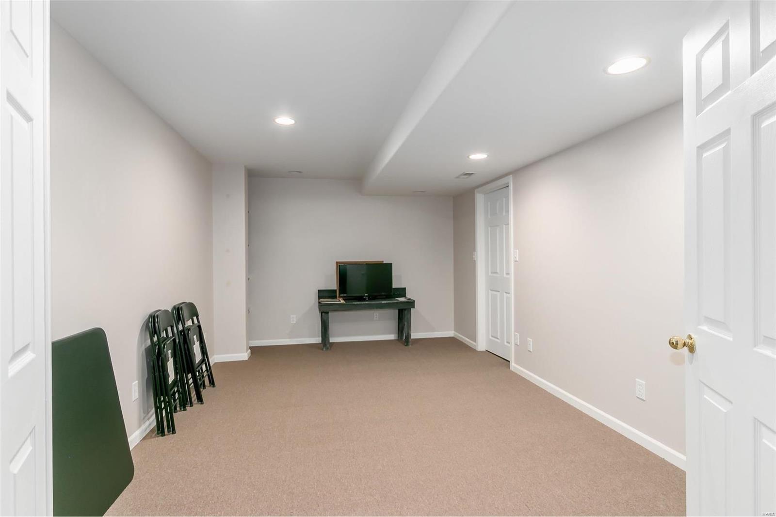 Est At Highgrove - Residential