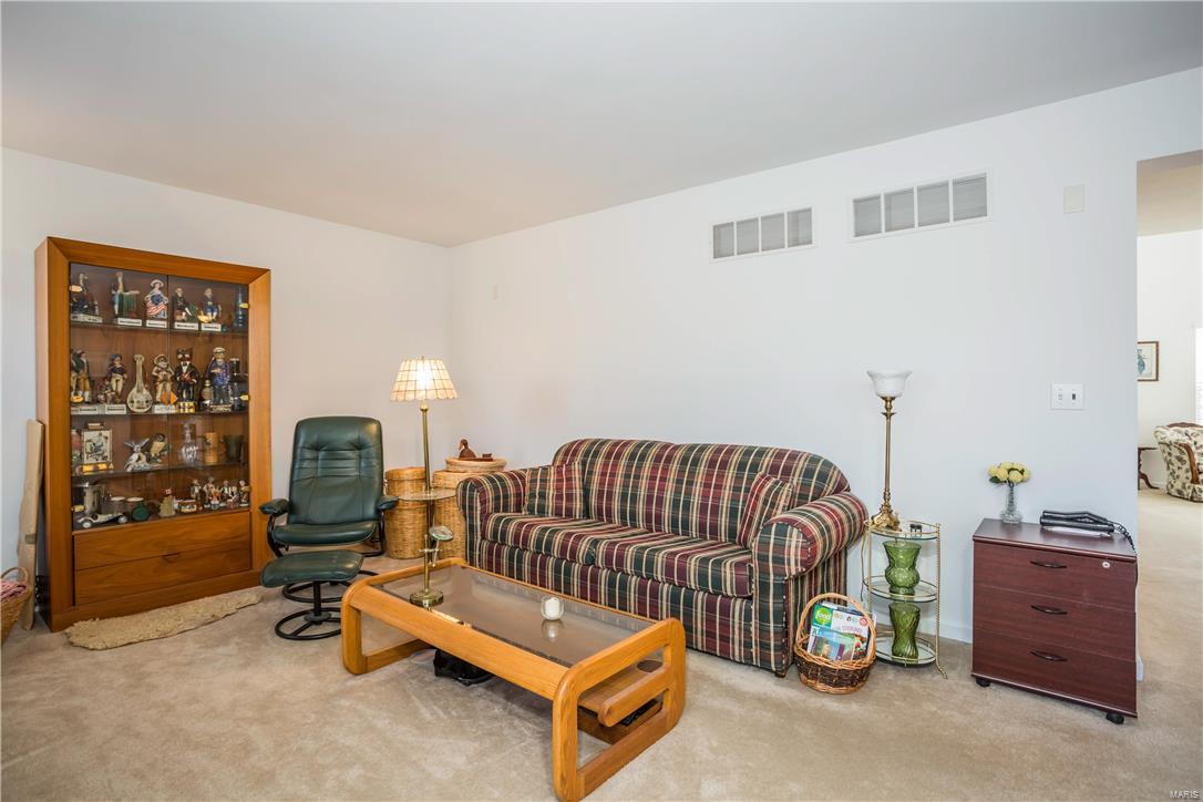 Pearson Pointe Villa - Residential