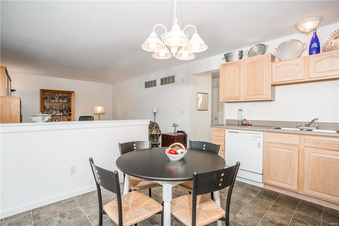 Pearson Pointe Villa - Residential