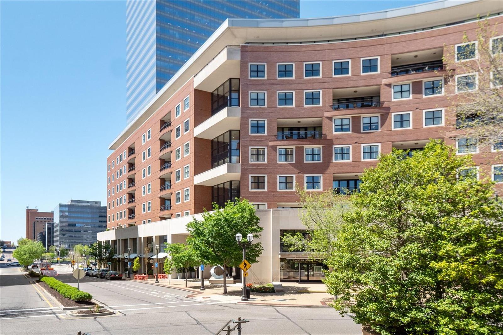 Crescent Condo - Residential