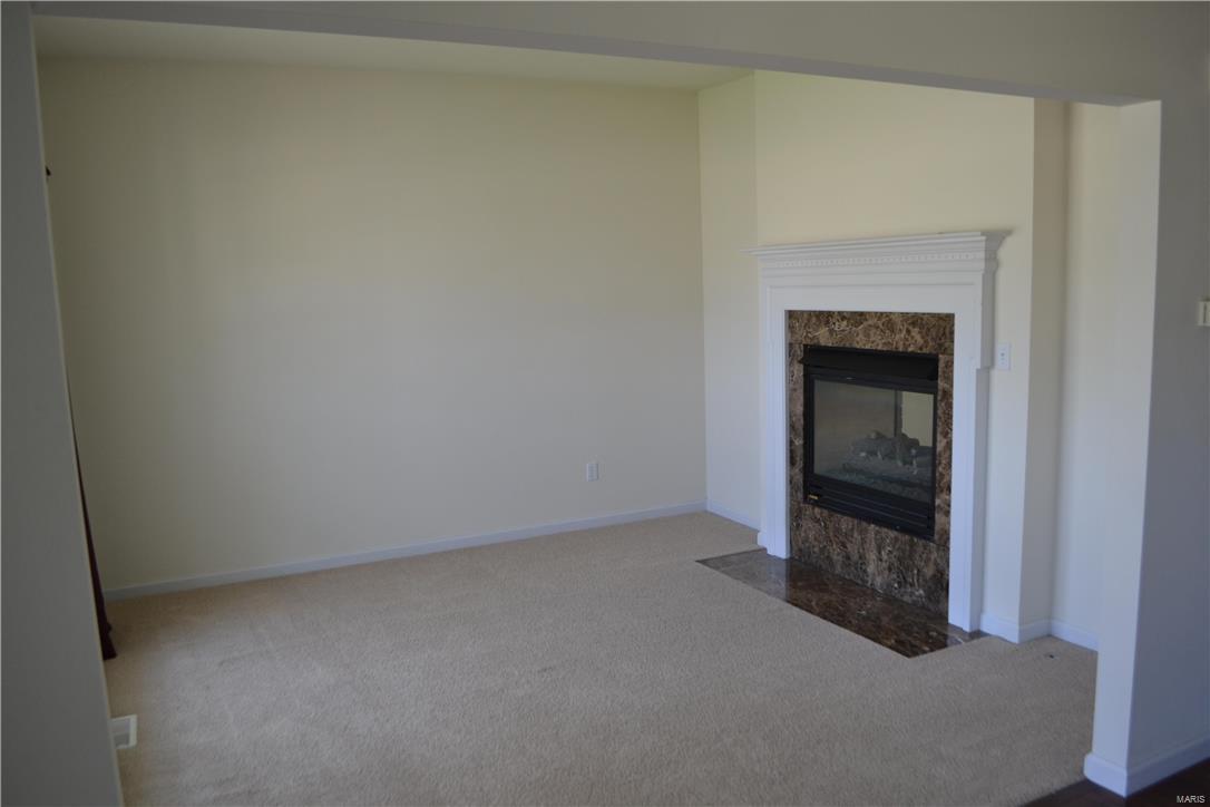 Peine Lake Estate #1 - Residential Lease