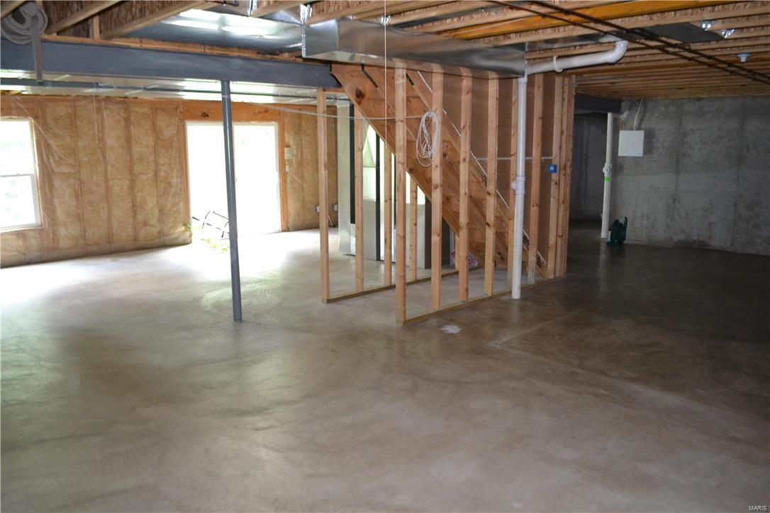 Peine Lake Estate #1 - Residential Lease