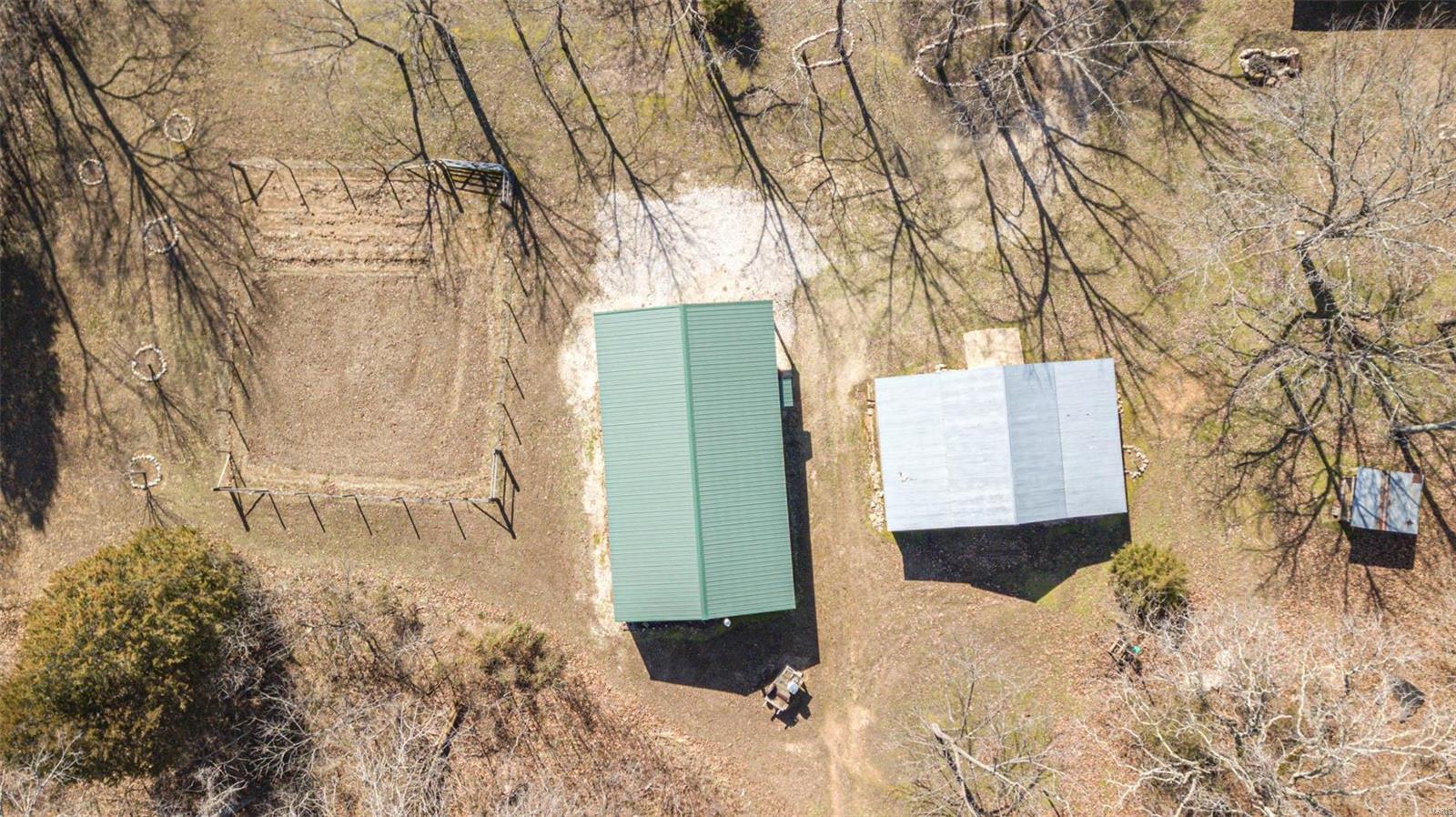 NON SUBDIVISION - Farm
