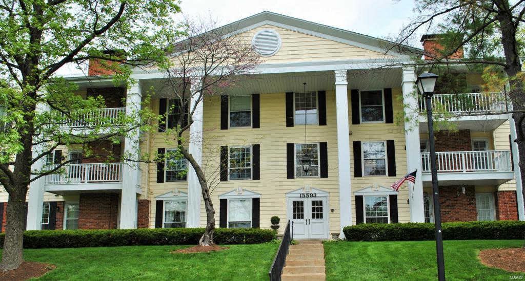 The lush green rolling lawns  coast one through the charming community of Brandywine. Tucked away in Chesterfield, sophisticated and quaint unit 15, is perfectly located within walking proximity to parks and stores. The Chesterfield mall is a short drive away as are schools and entertainment. The new classical architecture of the outer building gives a natural elegance that blends well with the park like setting. The lobby welcomes visitors with high ceilings and an intercom to be buzzed into the private foyer where one can take an elevator to higher floors or to secured lower level garage.  Freshly painted with neutral colors this condo features new flooring, a rebuilt deck, brand new dishwasher and new water heater --plus unit 15 is totally clean! Enjoy the pool and clubhouse in addition to simple organized living. Although small this space is mighty because of closet organizers and additional storage space on same floor as #15. Location: Suburban, Upper Level
