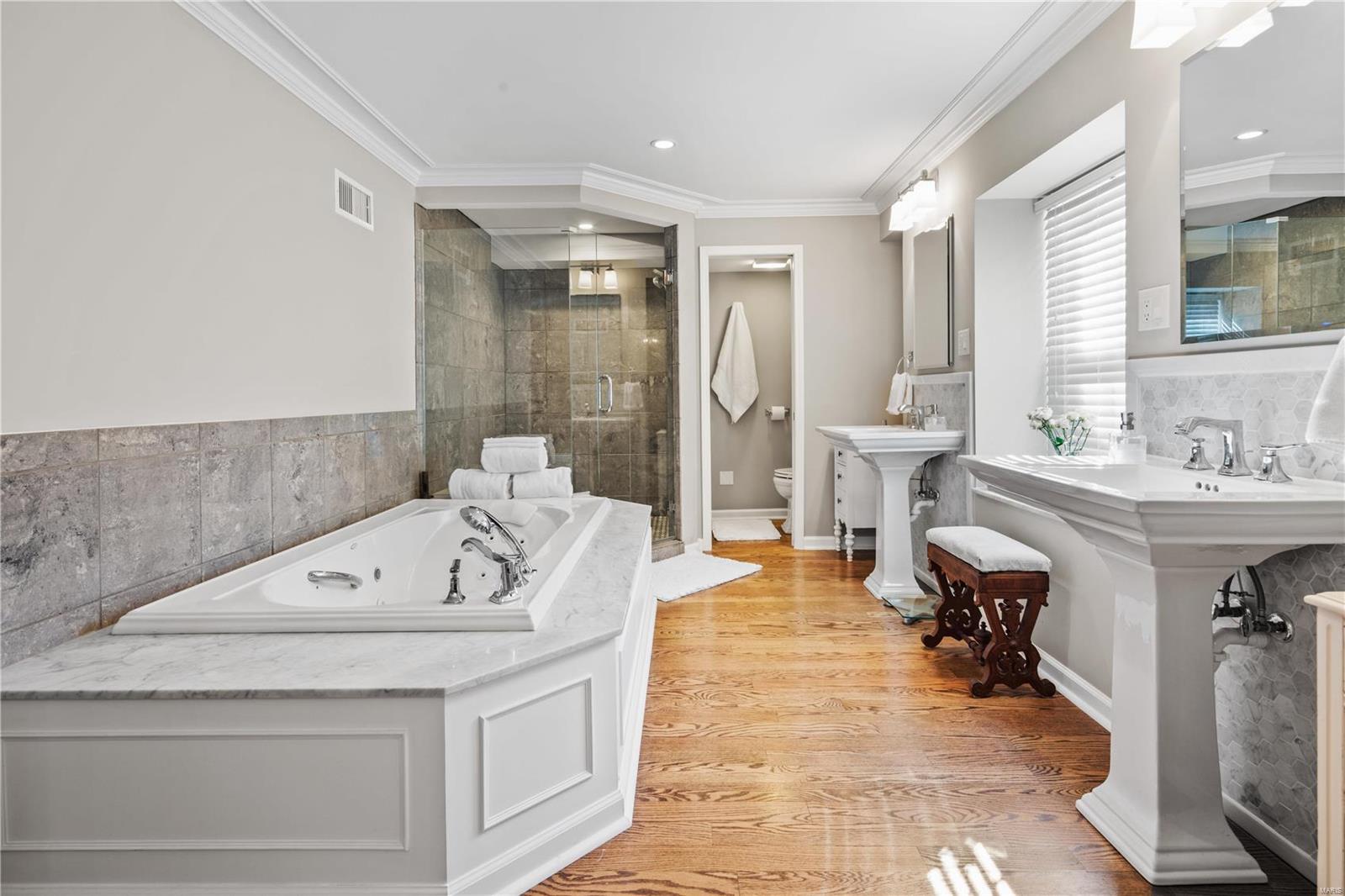 Frontenac - Residential