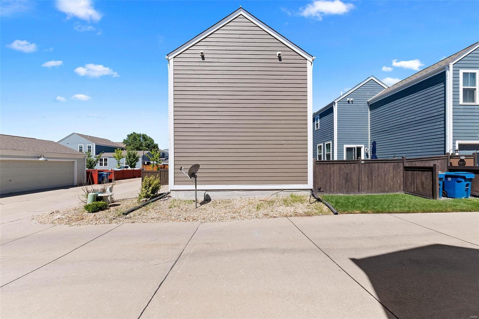 New Town At St Chas #10 - Residential