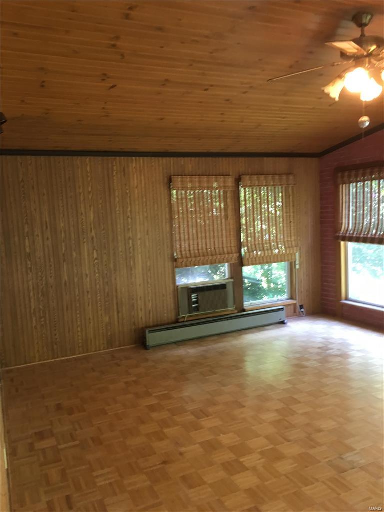 Ville Maria Three - Residential