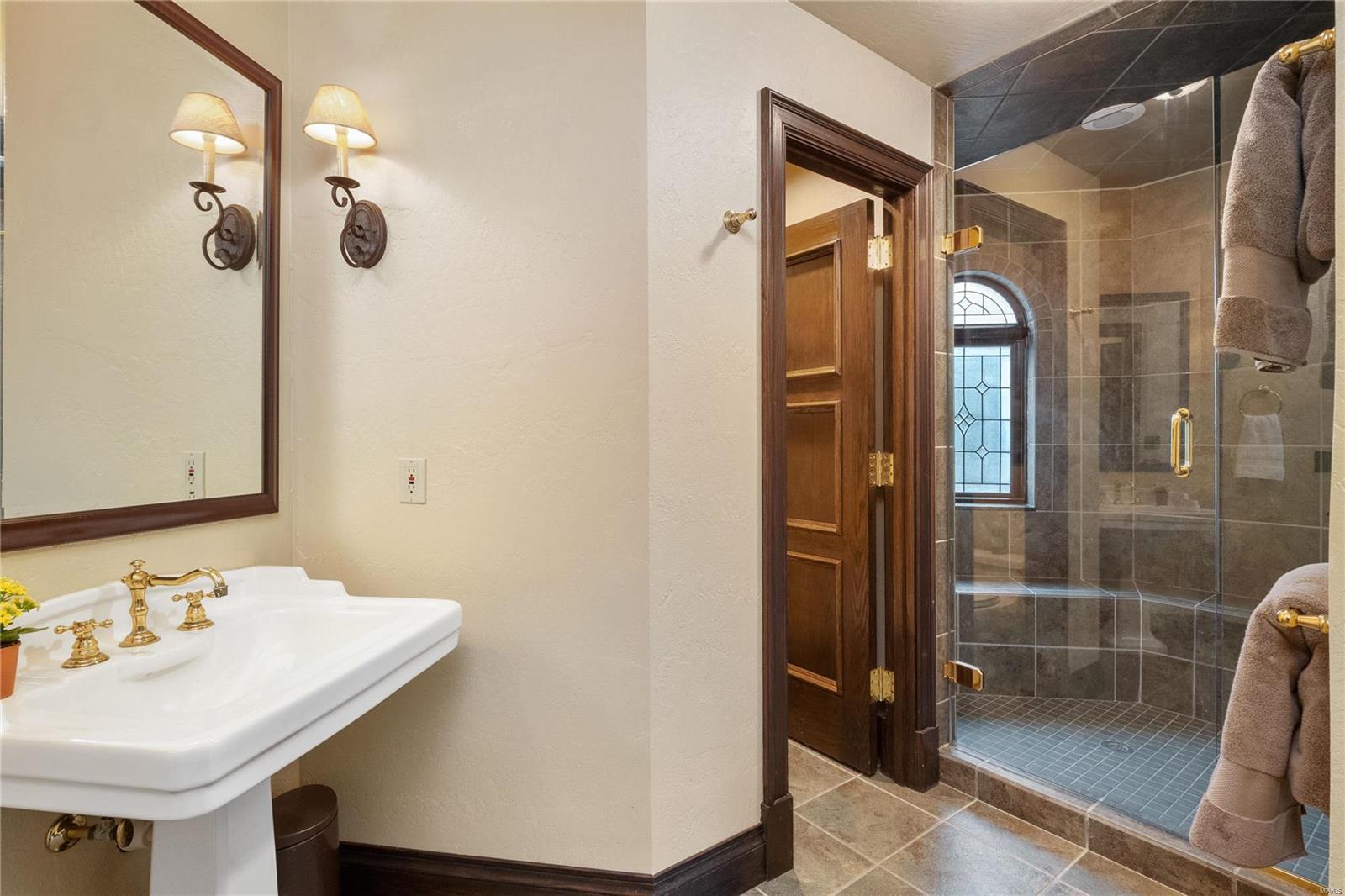 Ladue - Residential