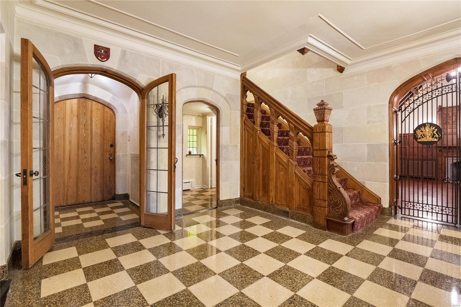 Ladue - Residential