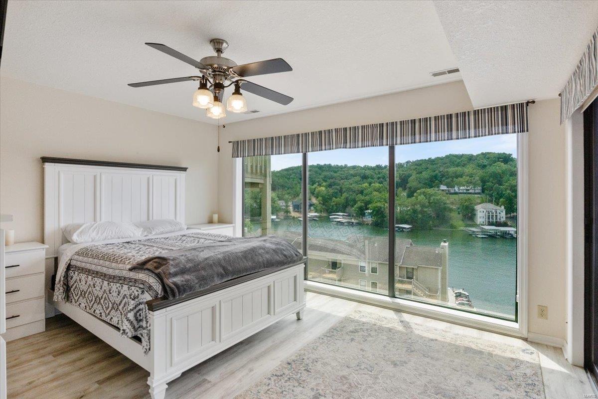 Indian Pointe Condominiums - Residential