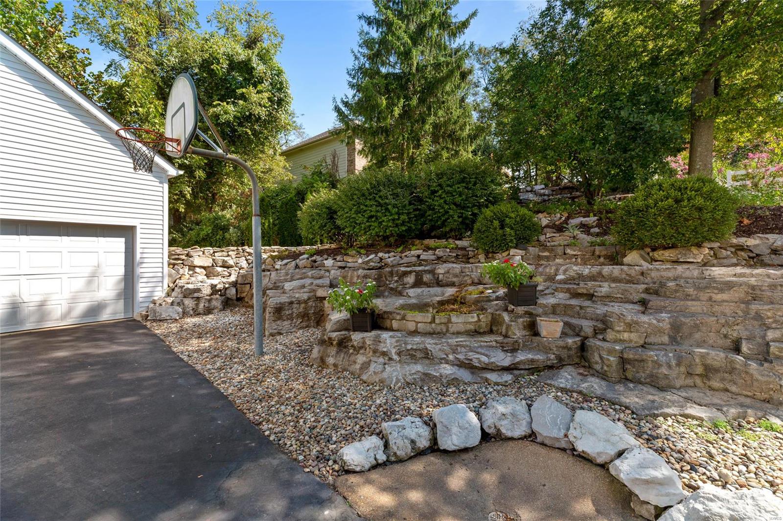 Oakville Woods - Residential