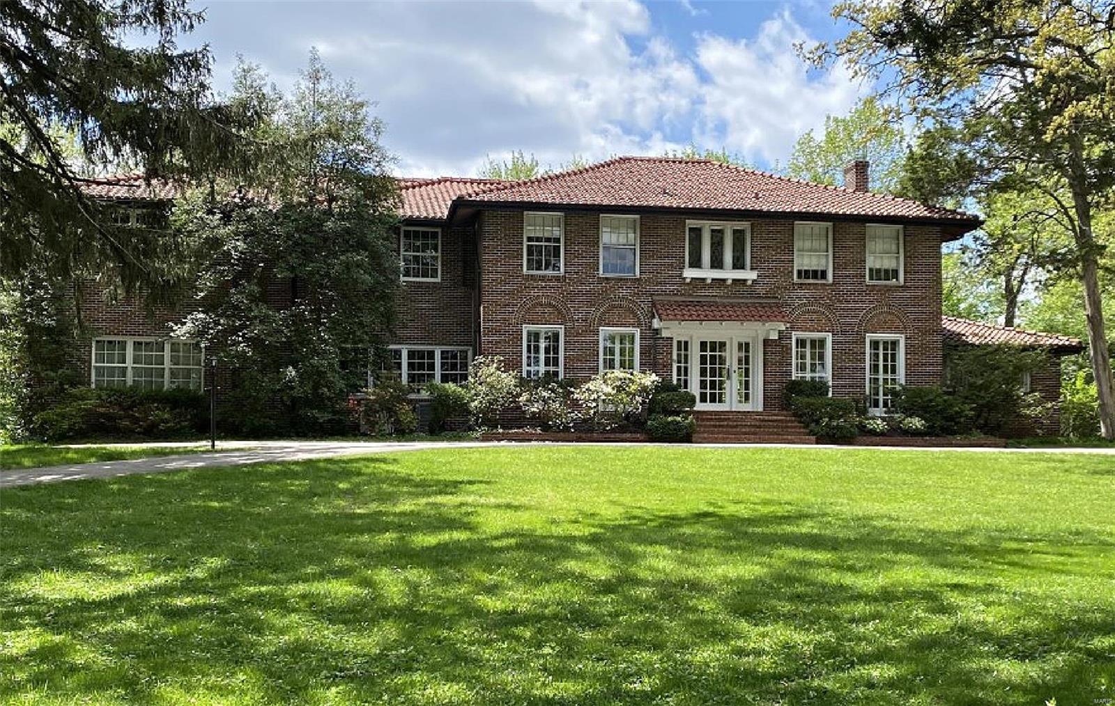 For comp purposes only. Sold off market. Additional Rooms: Mud Room COOL: 14 SEER+