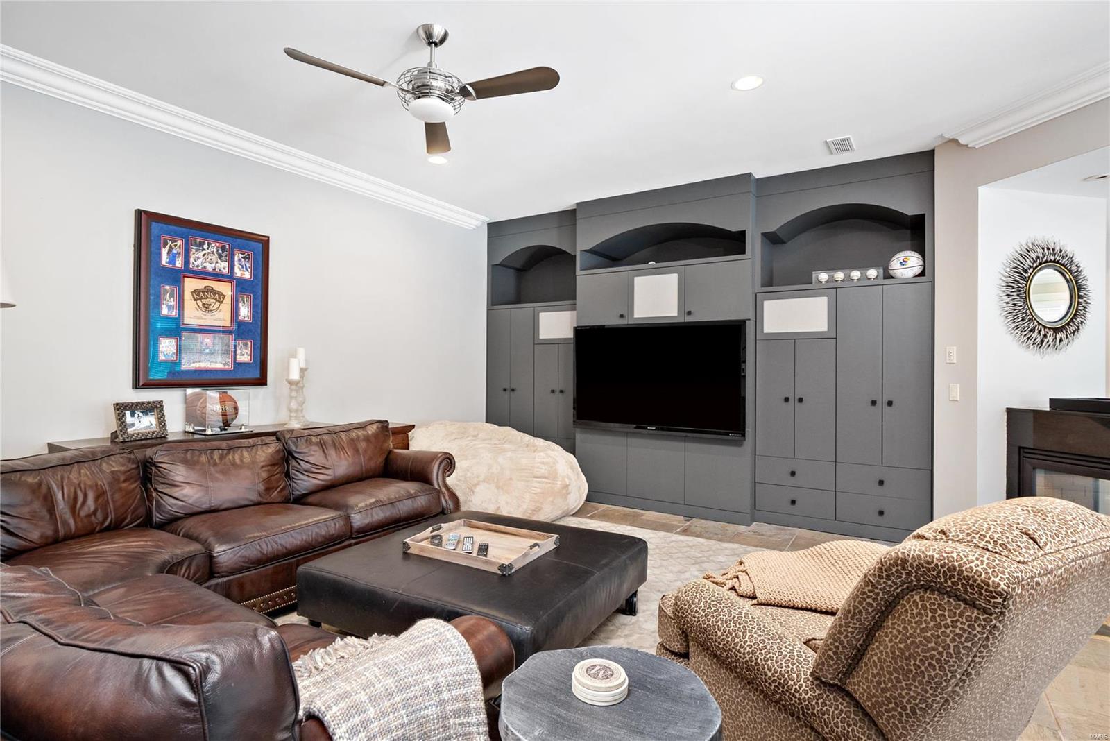 Bel Arbor - Residential