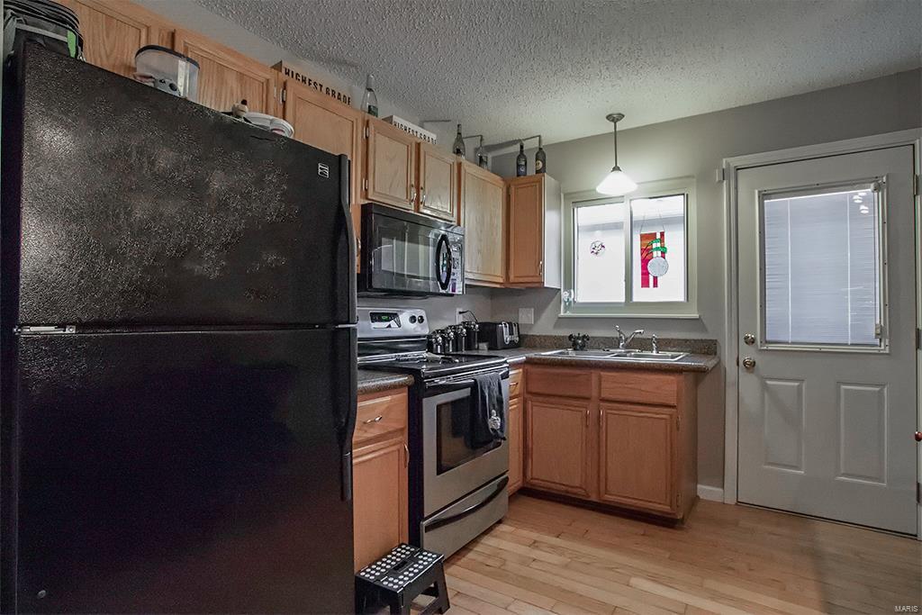 Flora Terrace Lts 118 Thru 120 & Lt Pt - Residential