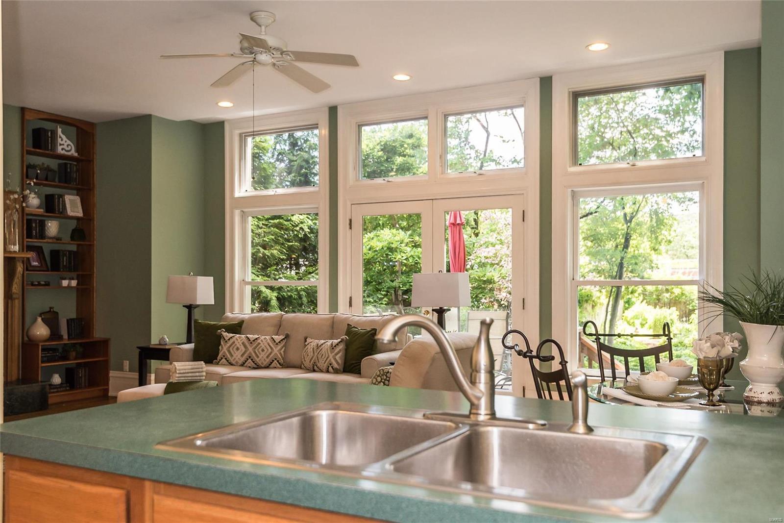 Bank/California - Residential
