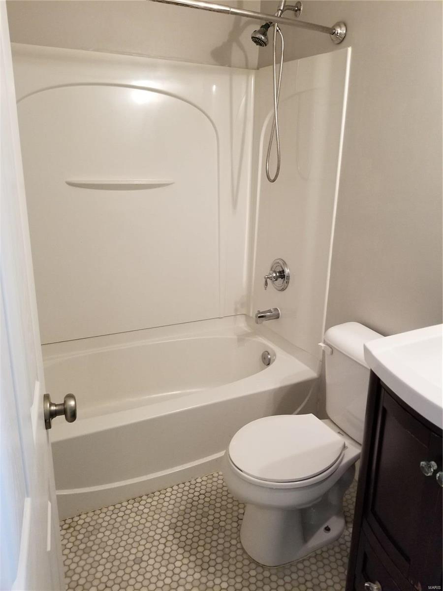 Hyland Green #2 - Residential Lease