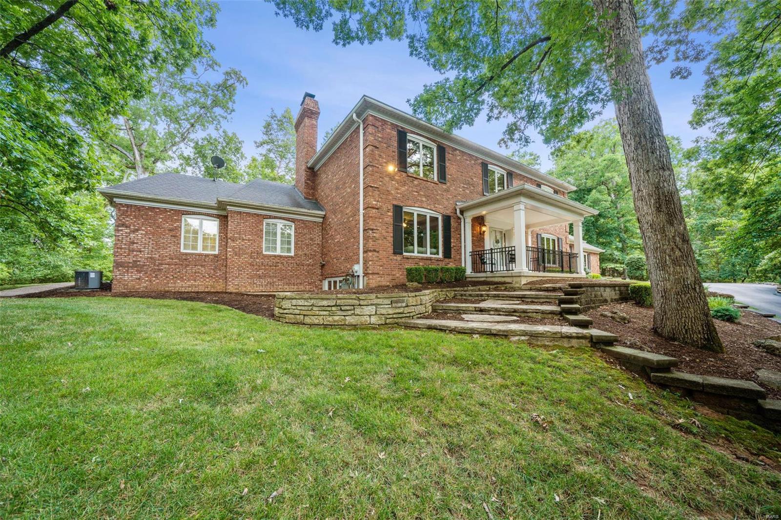 Chesterfield Lakes - Residential