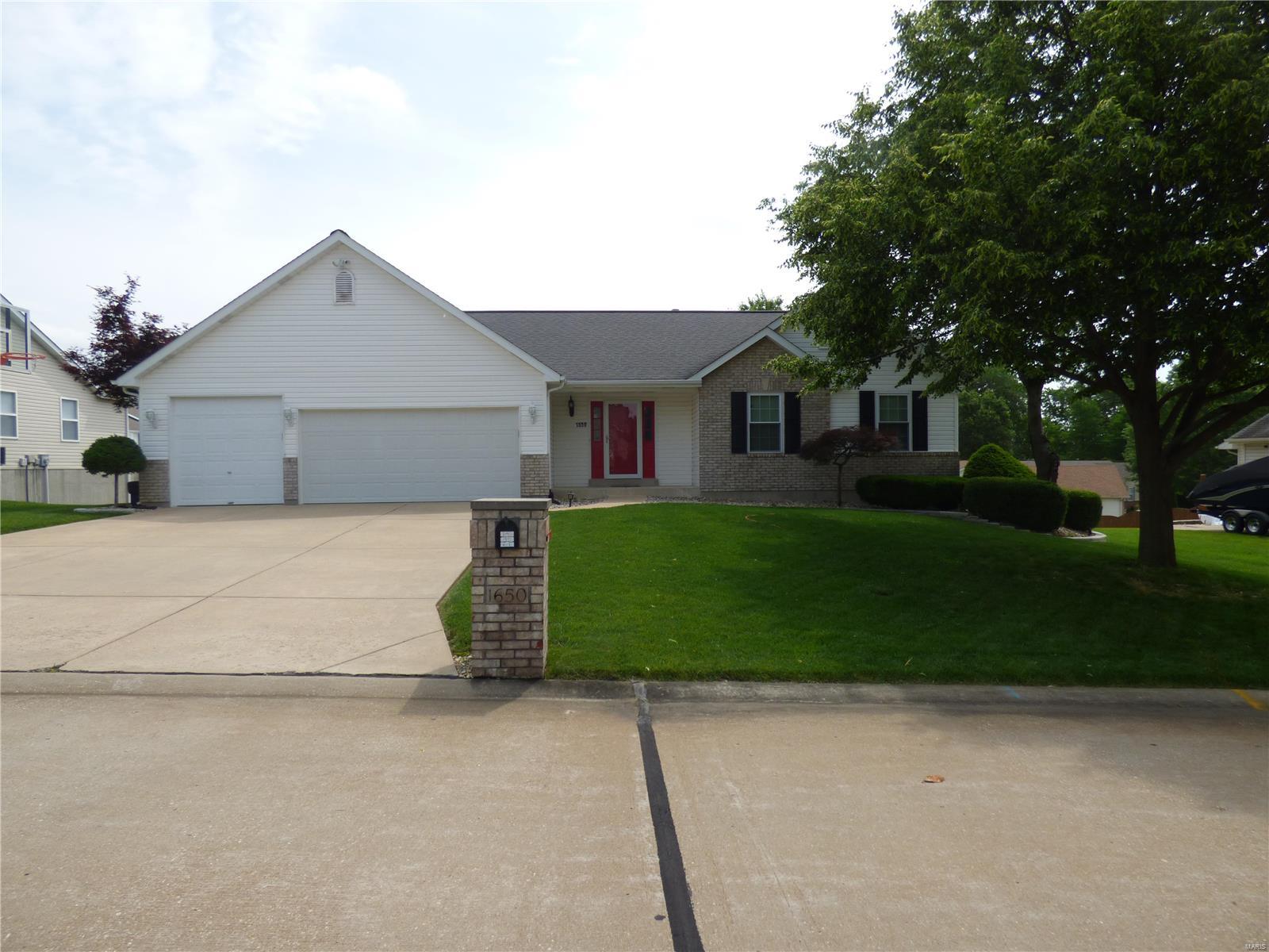 No Showings until Tuesday June 4, 2019 (AGENT/BROKER OWNED) 
Beautifully updated ranch home with a 3C garage and walk-out lower level. Updated kitchen with newer counters, stainless appliances and ceramic tile floor. Updated master bath including Rain Head shower. Completely remodeled hall bathroom.  Freshly painted interior, new carpets upstairs and Pergot laminants in the lower level. New light fixtures and ceilings fans. Professionally finished lower level with a rec/fam room, 2 additional bedrooms and a full bathroom. New HVAC in 2017. Newer triple pane thermal windows. 28x14 Brock vinyl deck and large patio. 20x18 detached garage/shed with 100 amp service and a 8x8 attached shed behind the garage to store lawn equipment with electric. Beautifully landscaped exterior with mature trees/shrubs and lighting. Too many updates to list.  

Conveniently located within 2 miles of the Page Extension, Hwy 70 & 40/61.