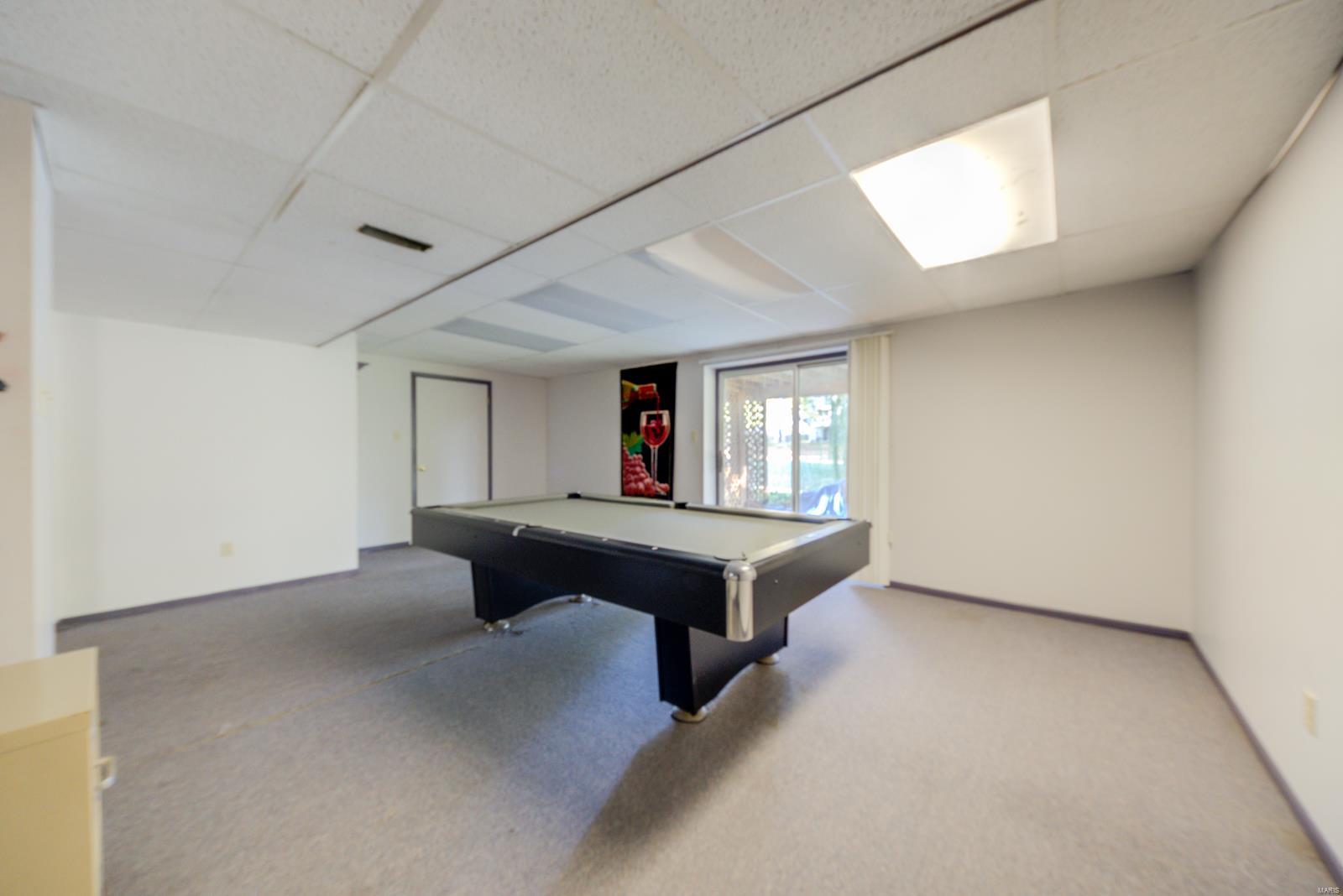 Twin Chimneys Village E Plum Grove - Residential